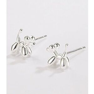 NEW Dainty Whimsical Balloon Dog stud Earrings in Gold color - Boutique